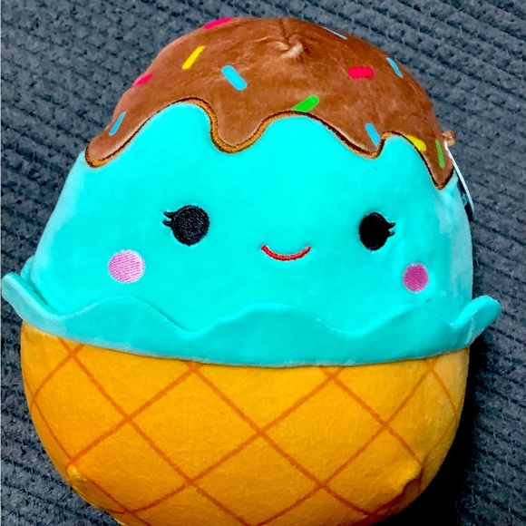 7” inch ice cream squishmallow - Picture 1 of 3